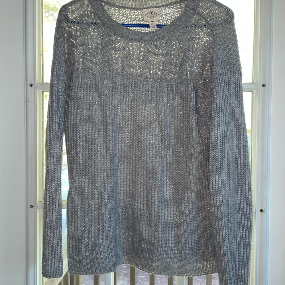 Cute sweater!